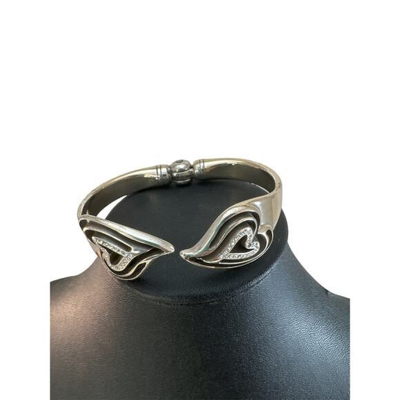 Brighton Silver toned Swarovski Double Heart Hinged Bangle Missing one gem - Picture 1 of 6